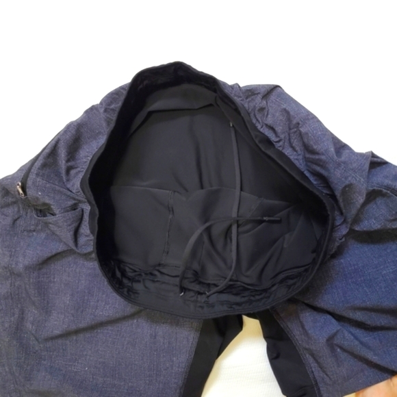Lululemon T.H.E. Training Shorts Lined XL - Picture 4 of 7
